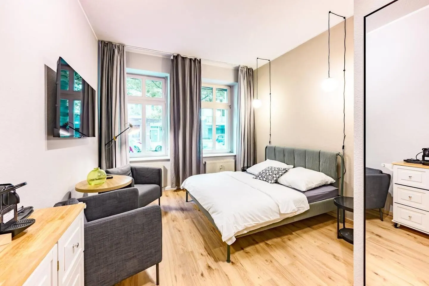 Ground-Floor Studio For 2 People Near Mauer Park Berlin Apartament